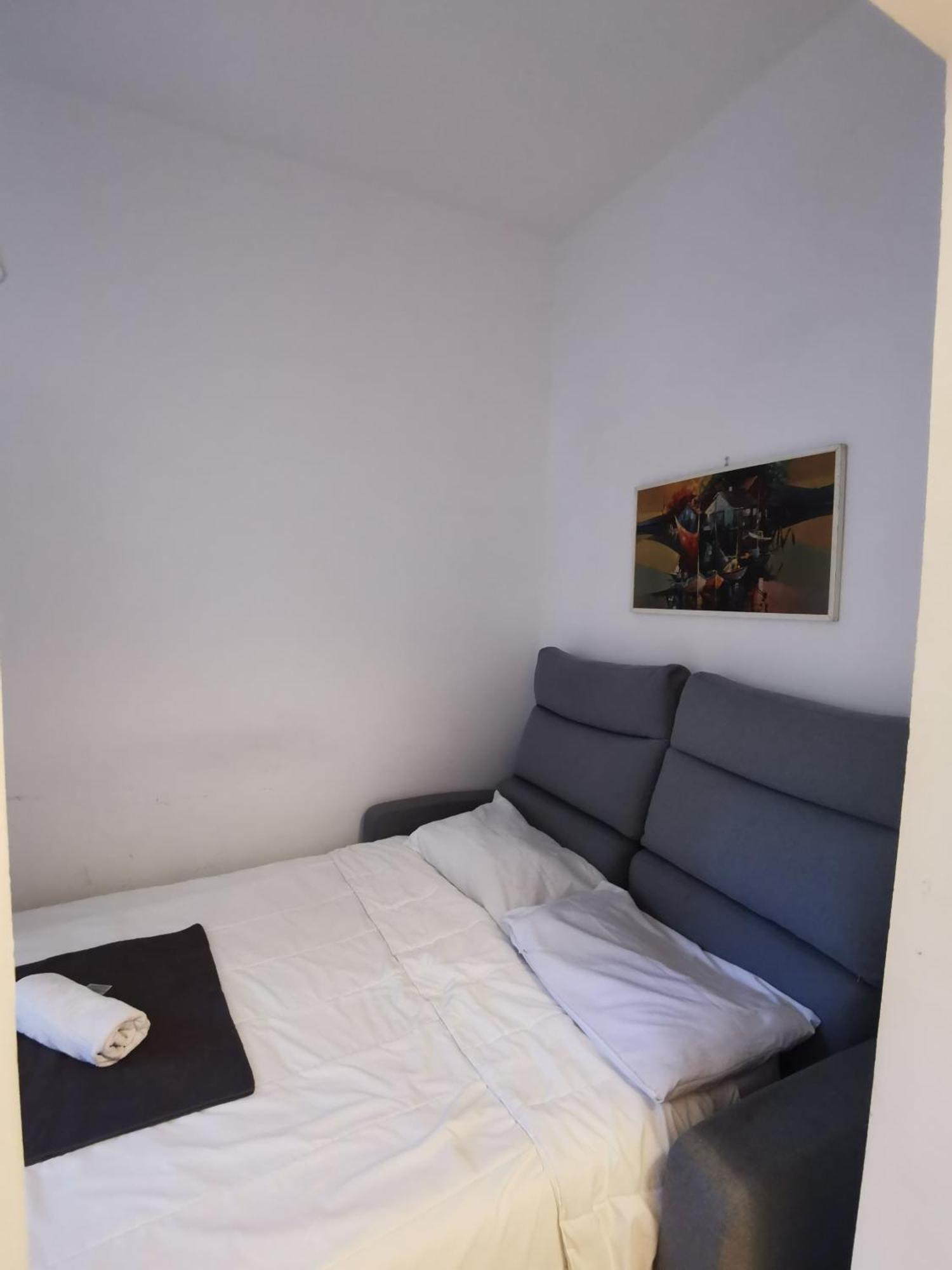 Venezuela Apartment Milan Exterior photo
